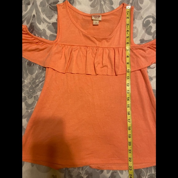 Mossimo top - Picture 3 of 4